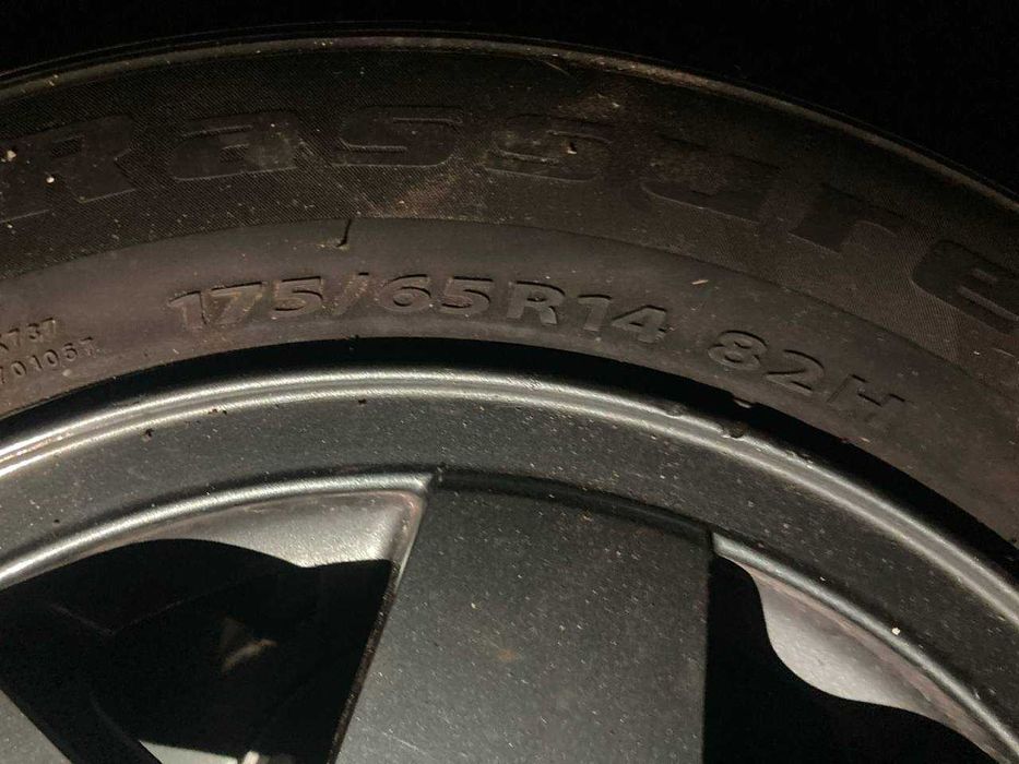 Продам Титаны R14