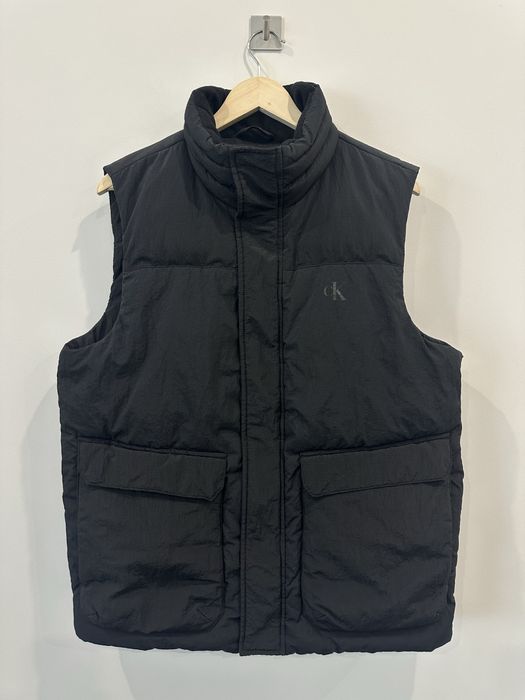 Чорна нейлонова чоловіча жилетка Calvin Klein розмір M-L