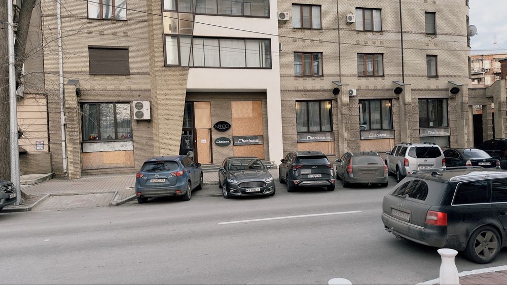 Сдам  кабинет в Центре Салон красоты ул.Чернышевского Sобщ.= 16м