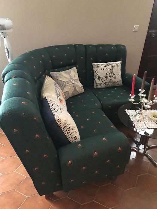 Conjunto sofás e móvel