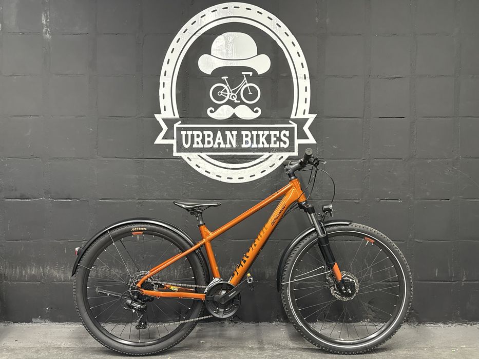 Rower miejski Trekkingowy Bergamont Revox 3 Shimano Tourney TX Aluminium Hamulce Hydrauliczne 27,5 40 cm Urban Bikes