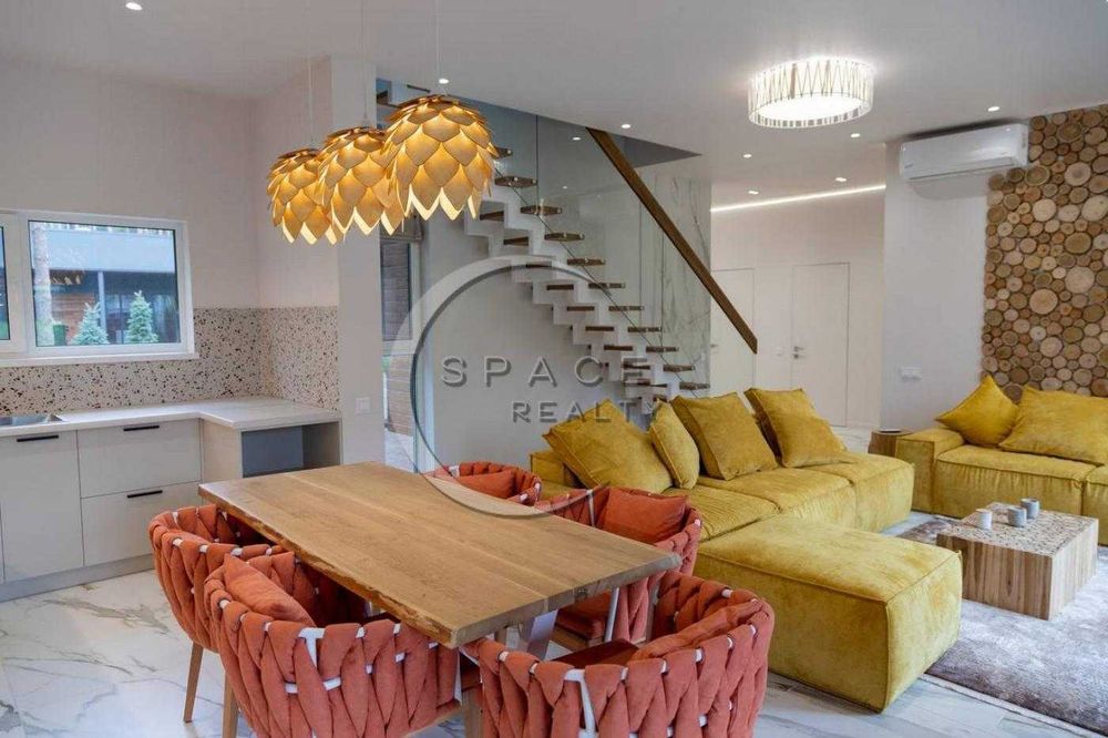 Продаж Будинку 360 м2 16сот КМ Riviera Village Лебедівка
