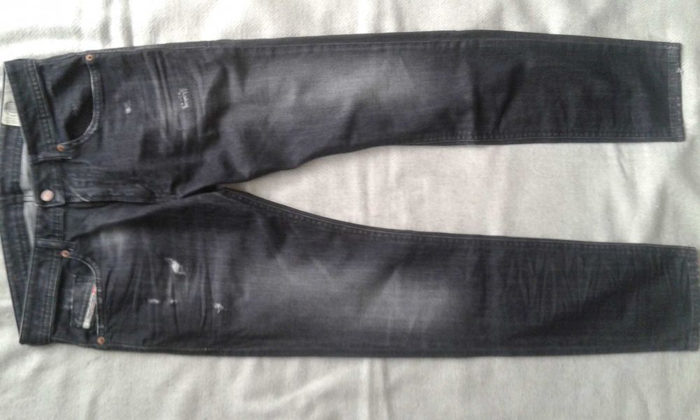 Spodnie jeansowe Diesel nowe!!!