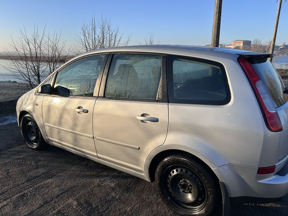 Ford C-MAX 2.0 бензин