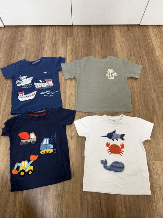 Футболки Next на 4-5 років