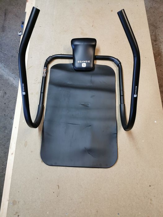 Apoio para fazer abdominais64585056465539122