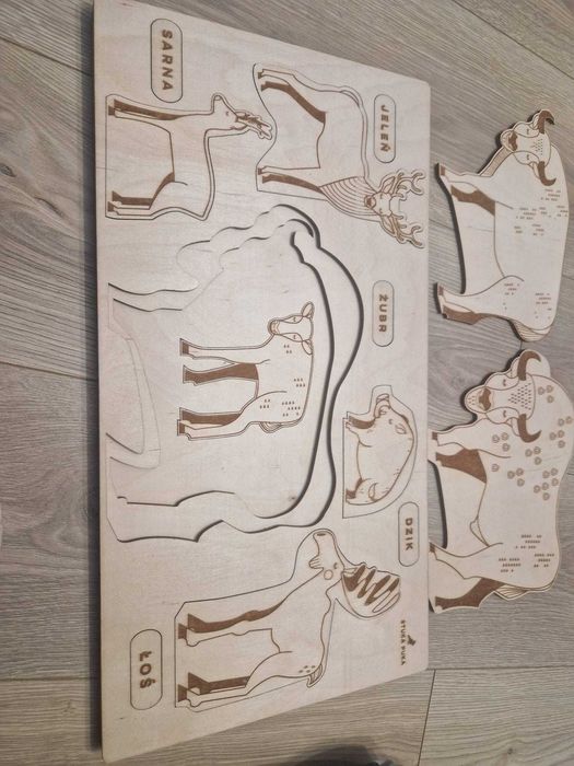 Puzzle drewniane zwierzęta i ich młode