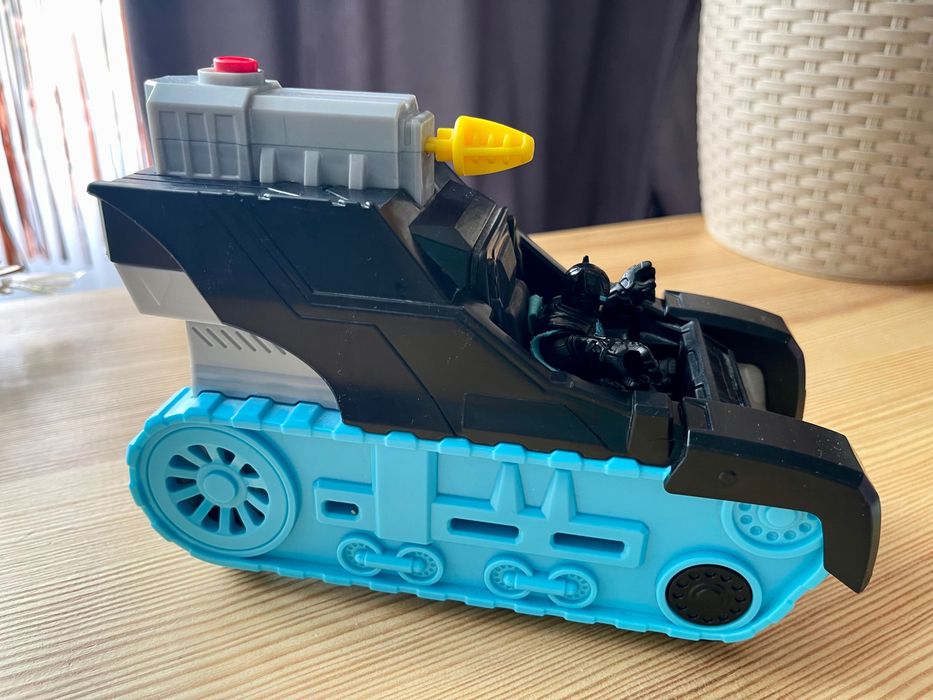 Fisher-price batman бетмен і бетменмобіль
