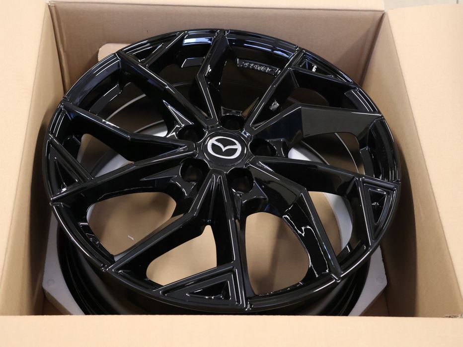 MAZDA CX-30 CX30 FELGI ALUMINIOWE 7,5X18 5X114.3 ET40 ALUTEC GERMANY