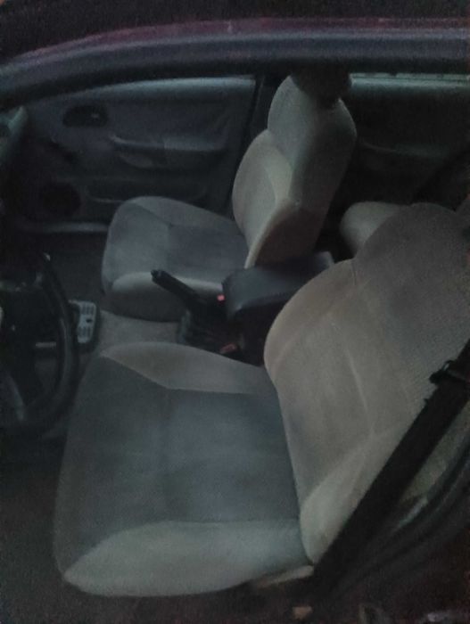 Автомобіль продаж