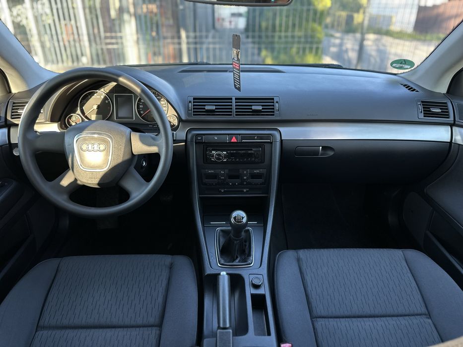 Продам Aidi A4 b7 2006