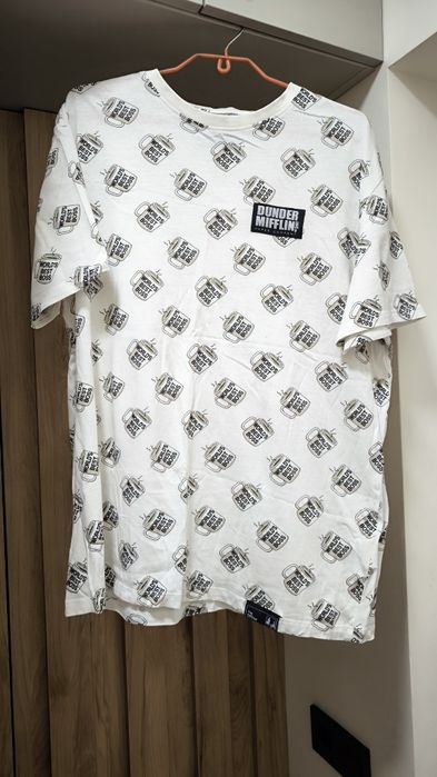 Футболка "Dunder Mifflin" Sinsay