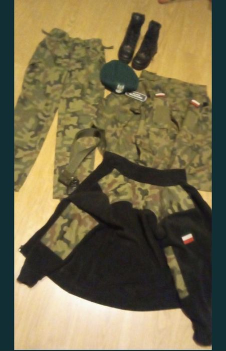 Mundur wojskowy wz10