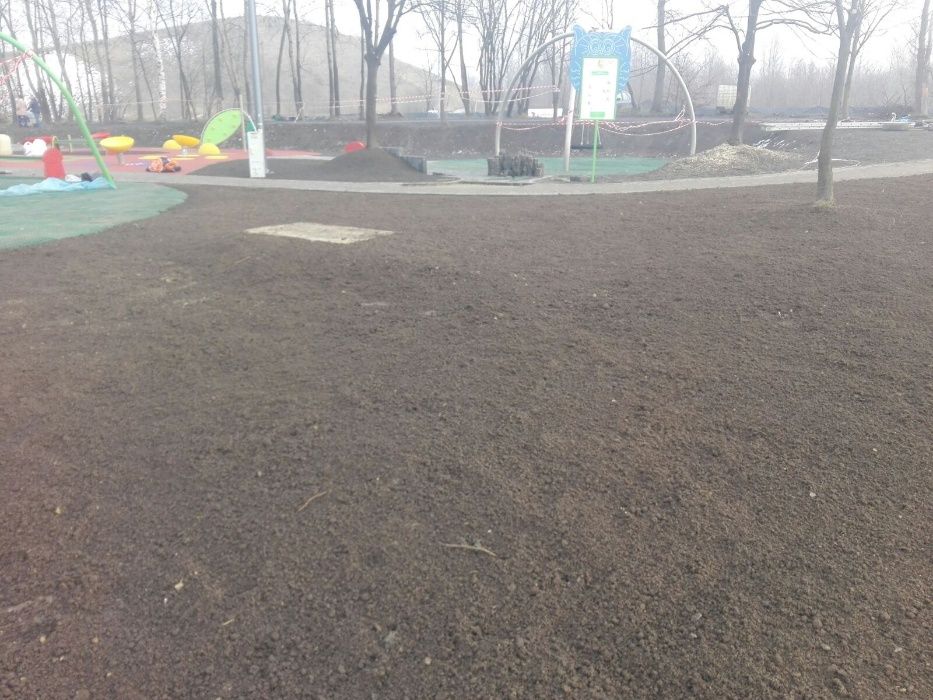 Sprzedam humus, ziemie ogrodową