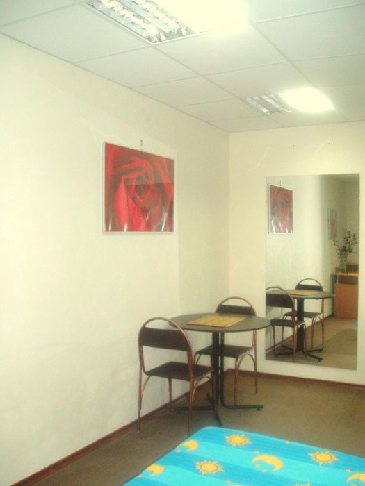 Подобово квартира ст.м. Дорогожичі, ул.Теліги, 33/4