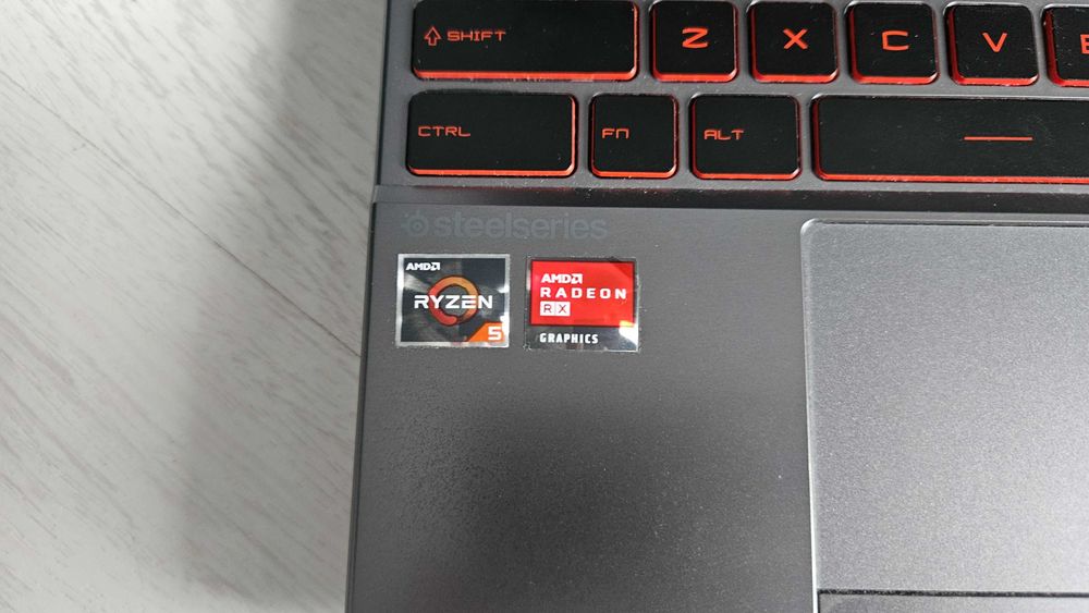 MSI Alpha 15 A3DD – mocny laptop do gier / pracy