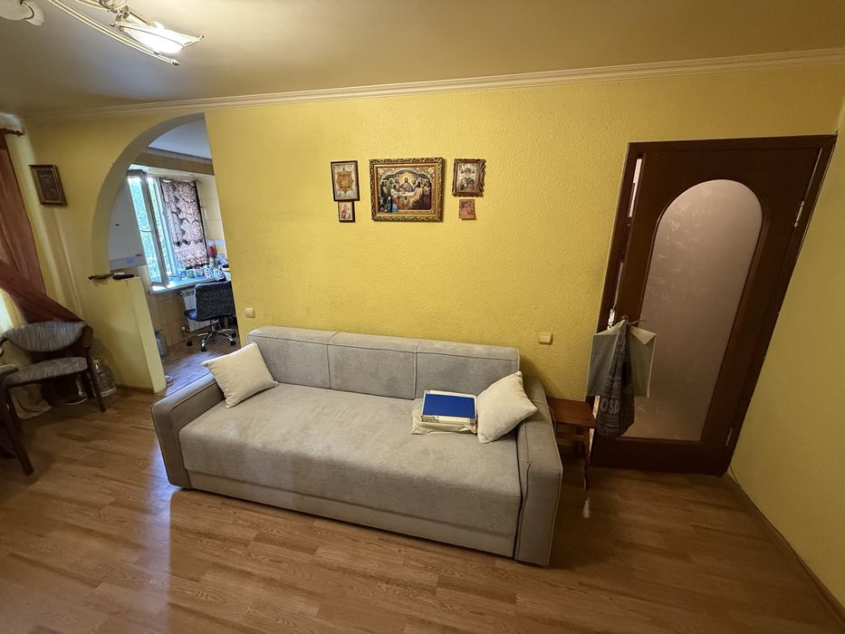 Продається 3-х кімнатна квартира з індивідуальним опаленням: 54 000 ...