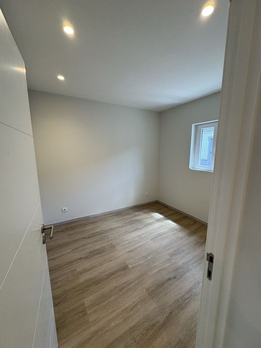 Moradia T2 em Fafe – Garagem + Grande Espaço Exterior | Perto do Centro