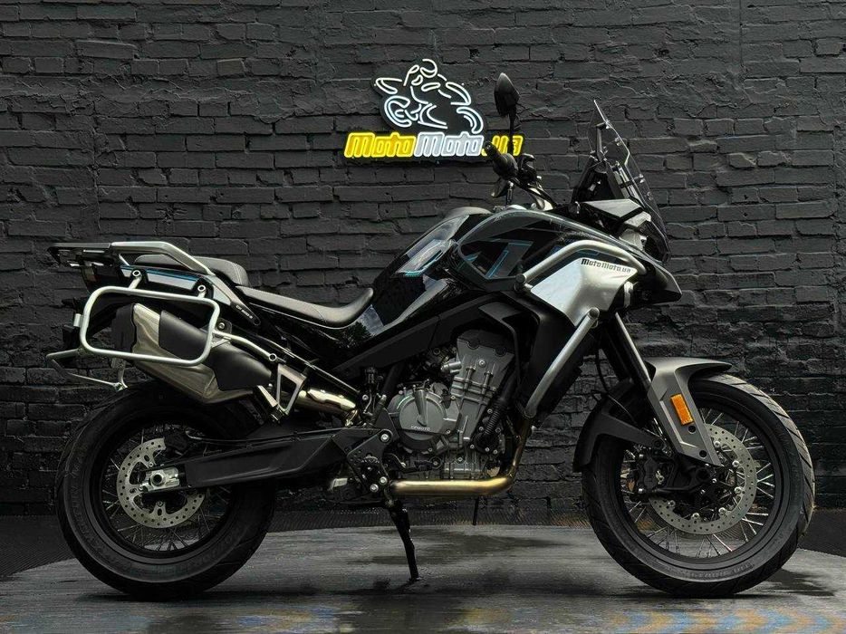 Мотоцикл CFMOTO 800MT Sport