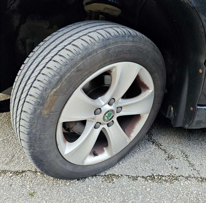 Skoda Yeti 1.6 TDI 2011 | Económico | SUV Familiar