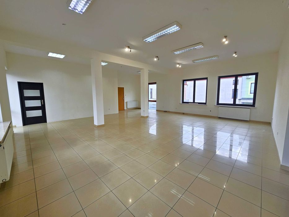 Klimatyzowany lokal biurowo-usługowy 108m2 - Plac Rubina