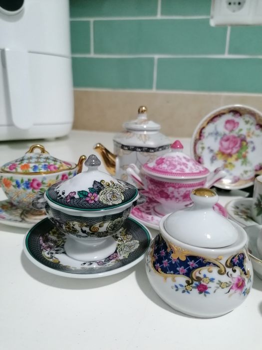 Miniaturas em loiça