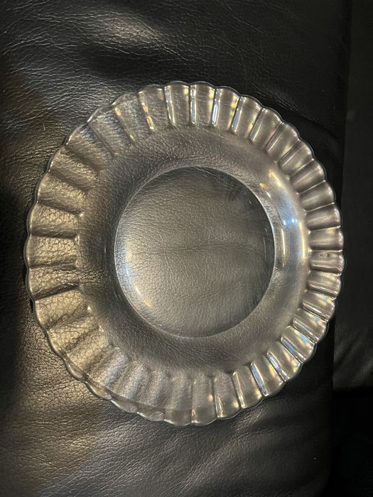 Pratos em pirex transparente, de sopa , rasos e de sobremesa.