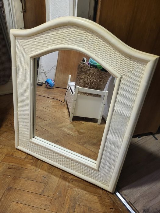 Espelho grande branco