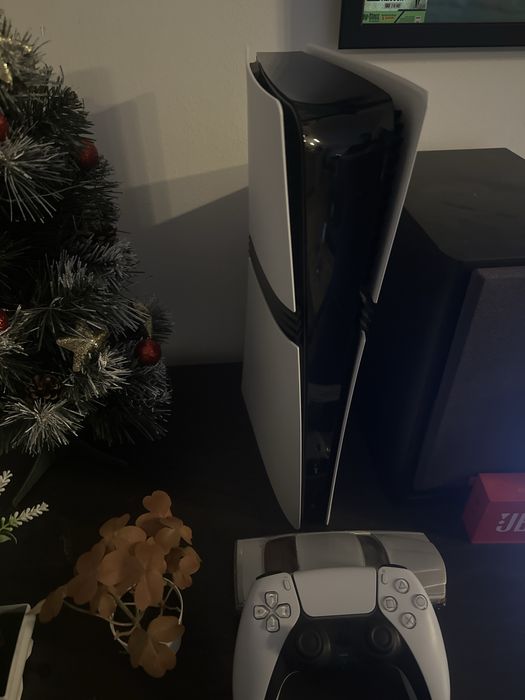 Playstation 5 Pro 2tb stan bdb