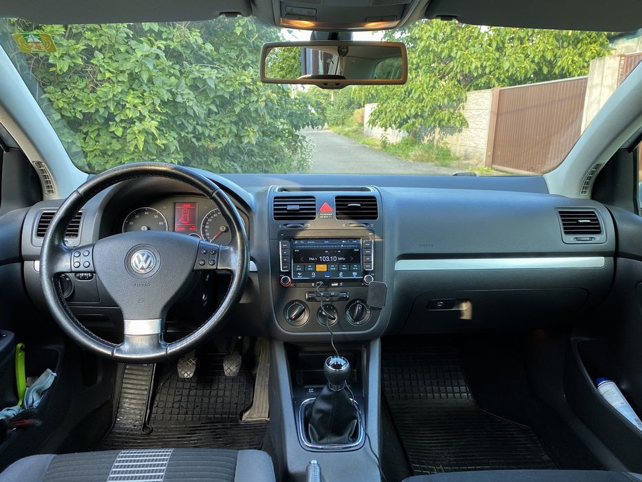 Продам VW Golf 5  2008 р в гарному стані