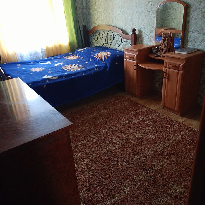 (Продам.)Здам квартиру Порт подобово.