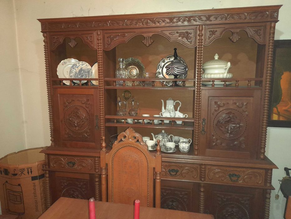 Mobilia casa de jantar