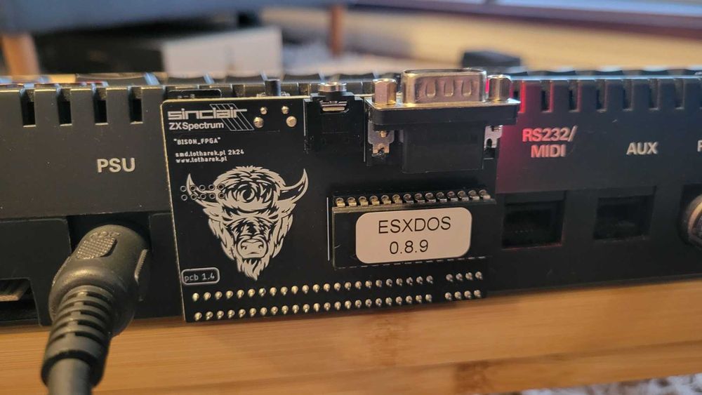 コンピュータ・IT HARDWARE SECURITY ZX Spectrum – Wikipedia, wolna encyklopedia