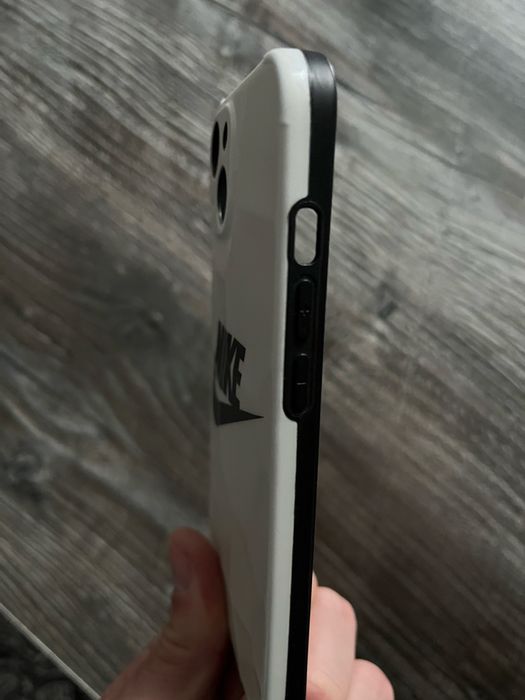 Чехол Айфон 13 Nike