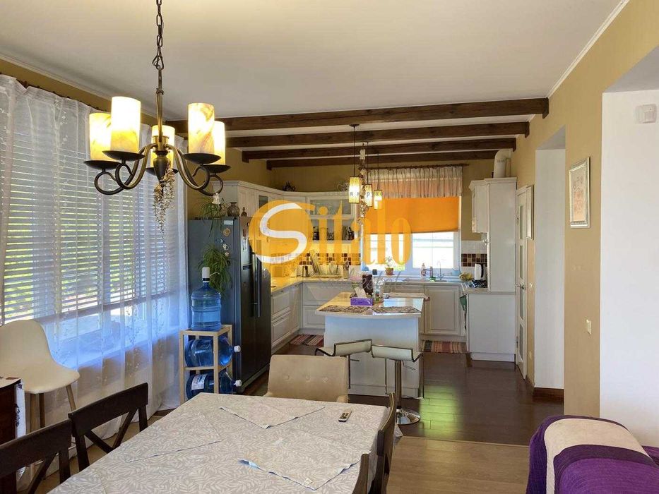 ГАЗ, генератор, камін та панорамний вид, Ст. Безрадичі, 5 кімнат