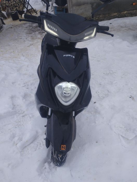 Продам електро скутер 2 кіловати