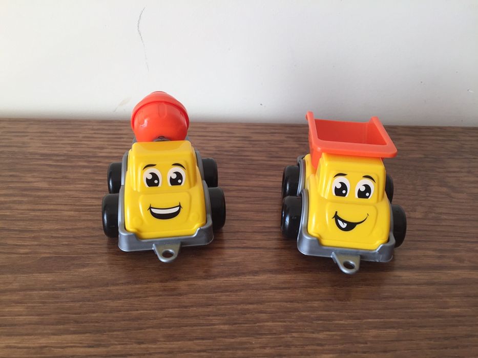 Машинки дитячі