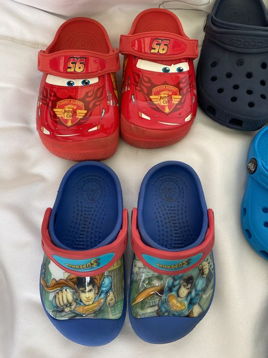 Crocs menino classico, sandalias, cars, super man