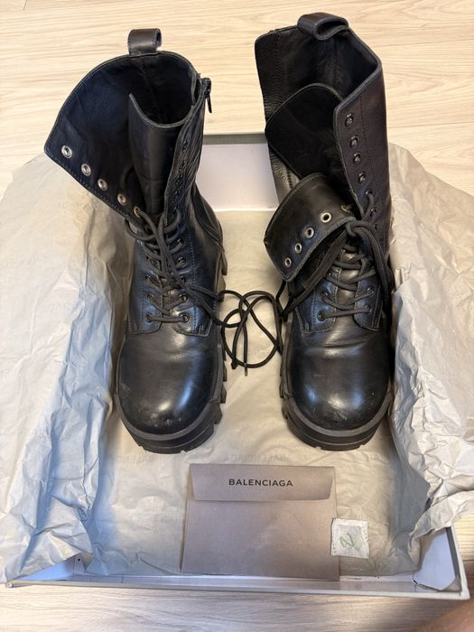 Balenciaga bulldozer leather boots