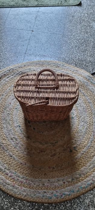 Vintage Wicker Lunch Box64284087714563121