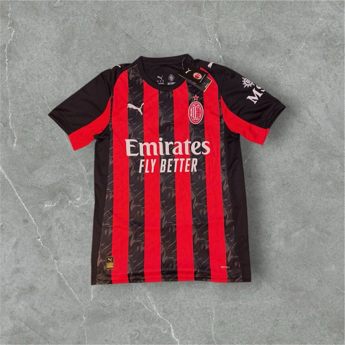 AC Milan 25/26 Main Kit