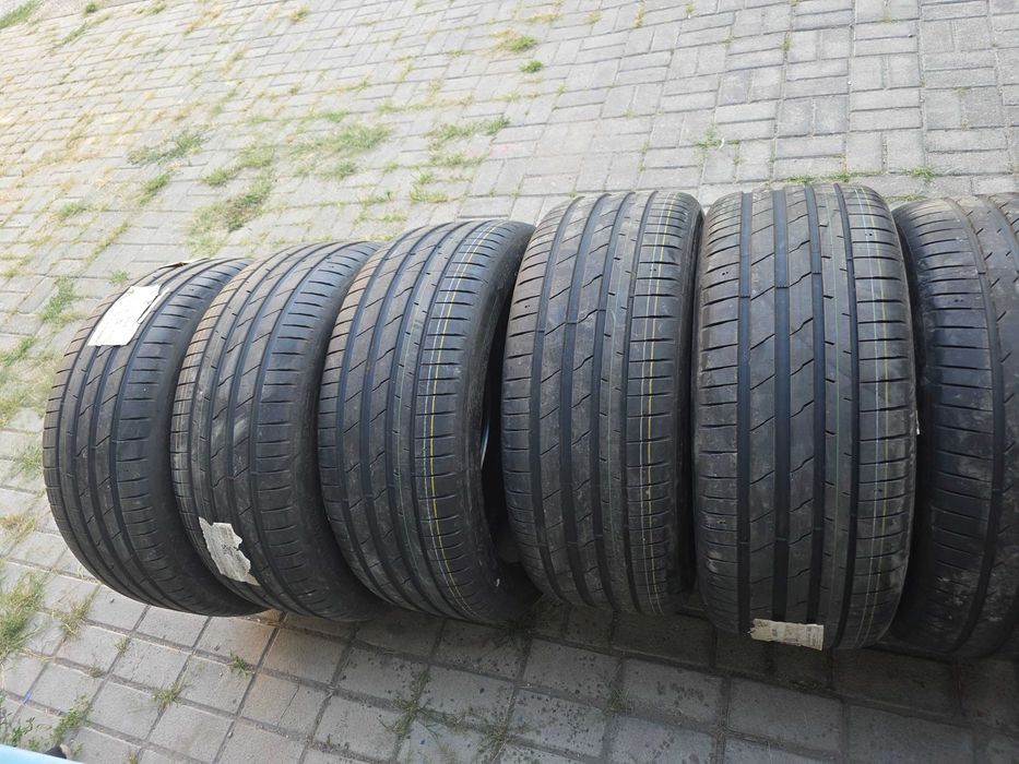 Гума лытня 275/40R22  HANKOOK iON evo SUV