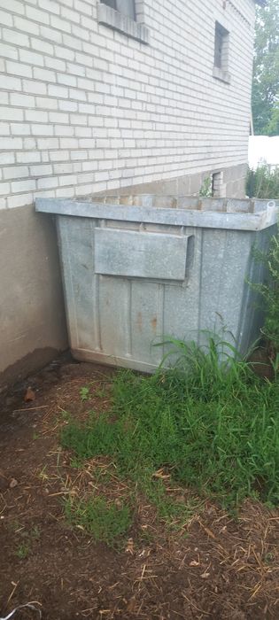 Sprzedam kontener pojemnik metalowy