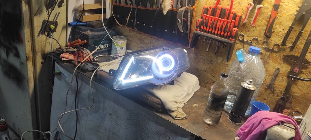 Продам тюнинг Фары Пассат б6,Passat b6