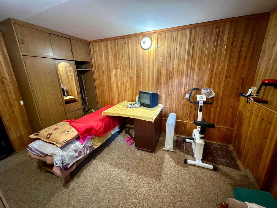 Продається ексклюзивний будинок,335 кв.м