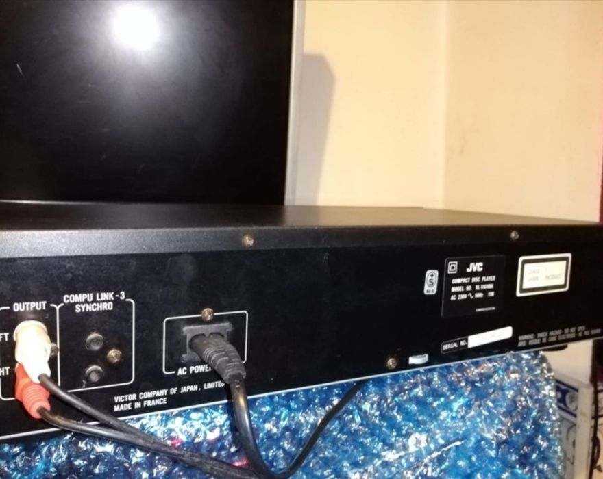 Leitor de CDs  JVC