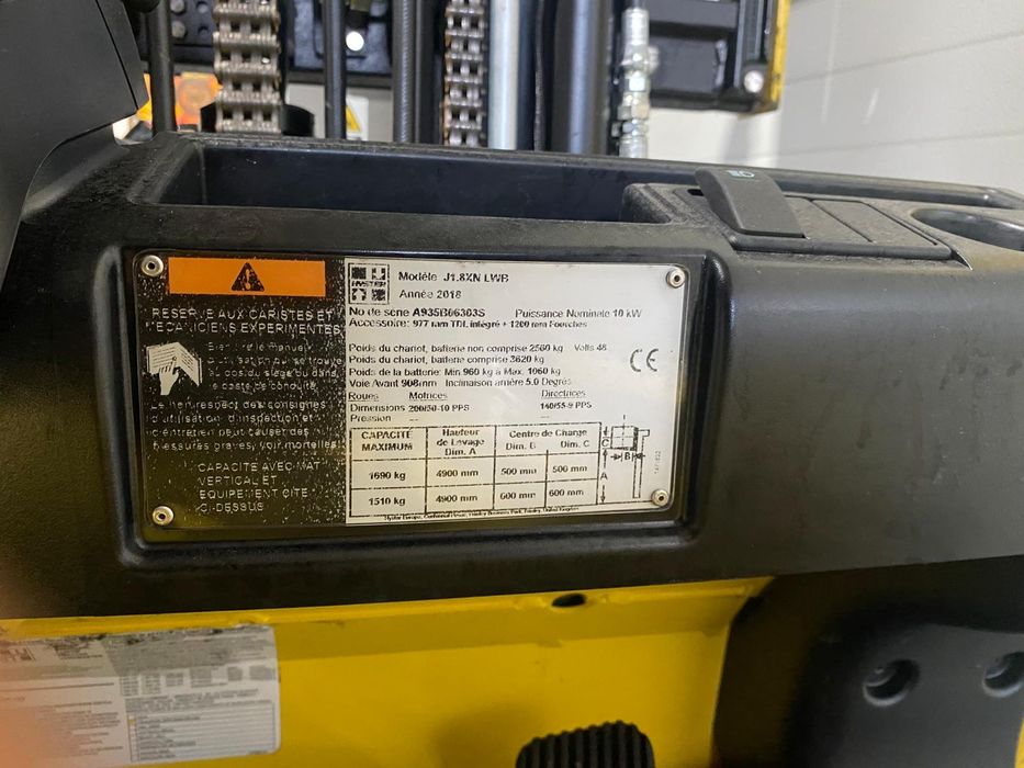 Empilhador Hyster Elétrico