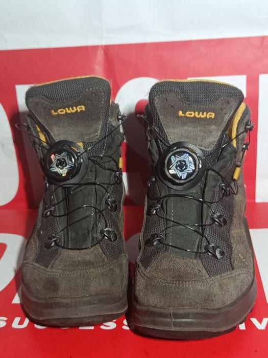 Ботинки детские гортекс бр.Lowa Германия пр.Словакия р,33ст.21,2-21,5