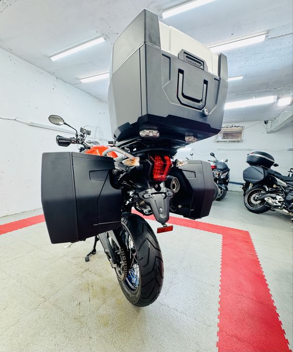 мотоцикл Triumph TIGER 800 XC в оригіналі тільки з Японії