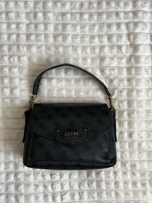 Сумка через плече GUESS